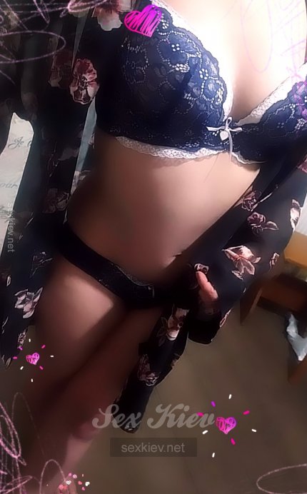 Проститутка Киева Кристинка, с 2 размером - большое фото