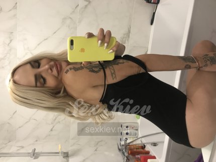 Проститутка Киева Трассексуалка , интим услуга