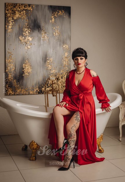 Проститутка Киева Ксения , путана брюнетка - большое фото