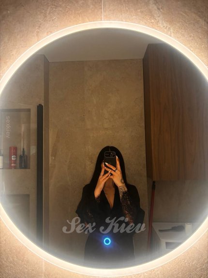 Проститутка Киева Мишель, работает на улице Хмельницкого - большое фото