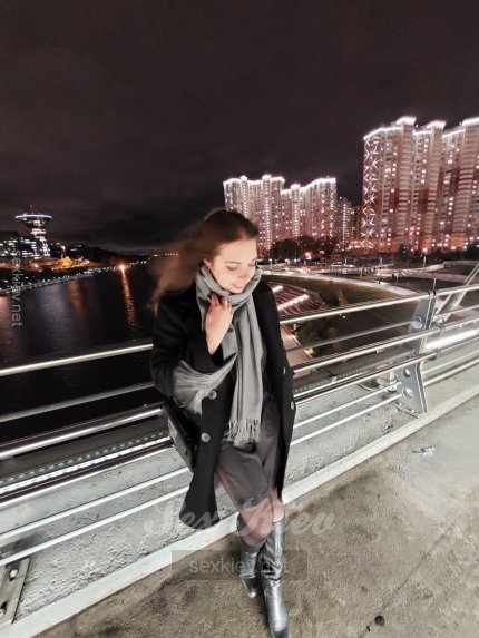 Проститутка Киева Дина, работает на улице Машиностроительная - большое фото