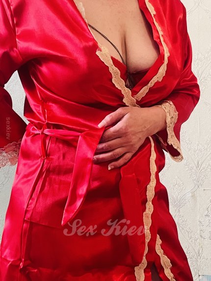 Проститутка Киева Наталья, индивидуалка работает у метро Дарница - большое фото