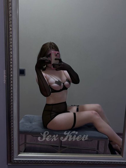 Проститутка Киева Нита, работает на улице Большая Васильковская - большое фото