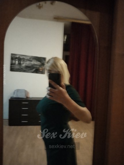 Проститутка Киева Тоня, живет на улице Бульвар Леси Украинки - большое фото