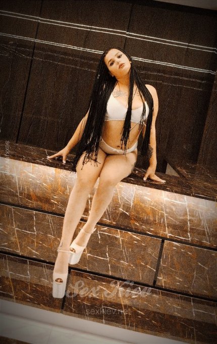 Проститутка Киева Валерия, секс на улице Киото - большое фото