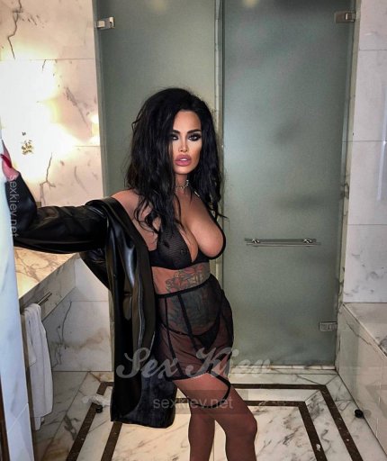 Проститутка Киева Дива , интим услуга