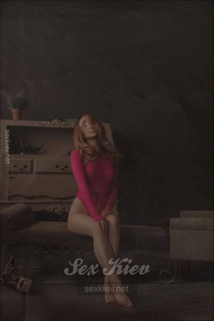 Проститутка Киева Слава , индивидуалка принимает у метро Театральная - большое фото