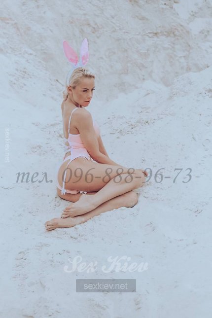 Проститутка Киева Лилия, с 3 размером груди - большое фото