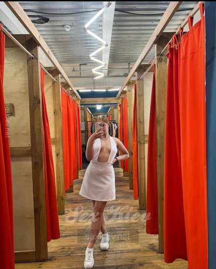 Проститутка Киева Лиана, с 2 размером сисек - большое фото