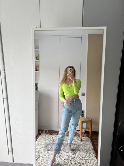 Проститутка Киева Эмилия, работает на улице Крещатик - большое фото