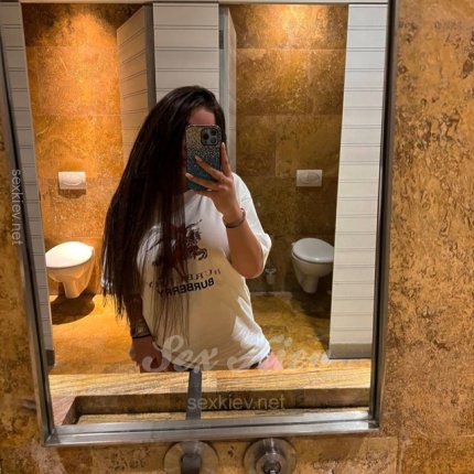 Проститутка Киева Ника, снять за 2000 грн за час - большое фото