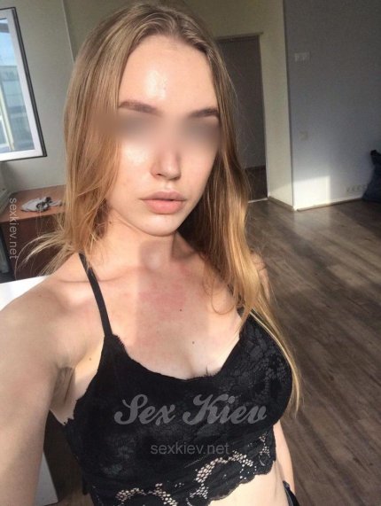 Проститутка Киева Арина, интим услуга