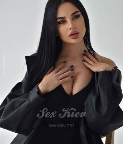 Проститутка Киева ПОЛИНА , с 4 размером груди - большое фото