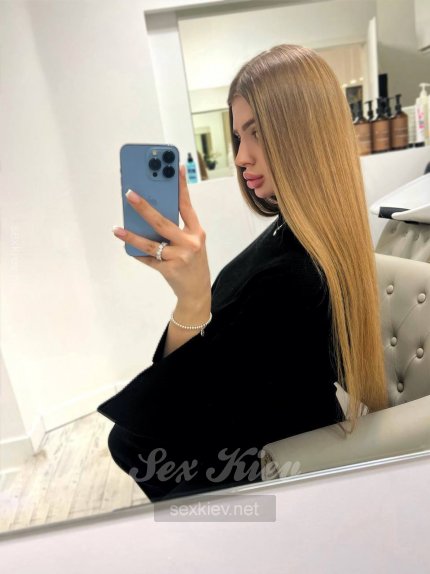 Проститутка Киева Nastya, с 3 размером сисек - большое фото