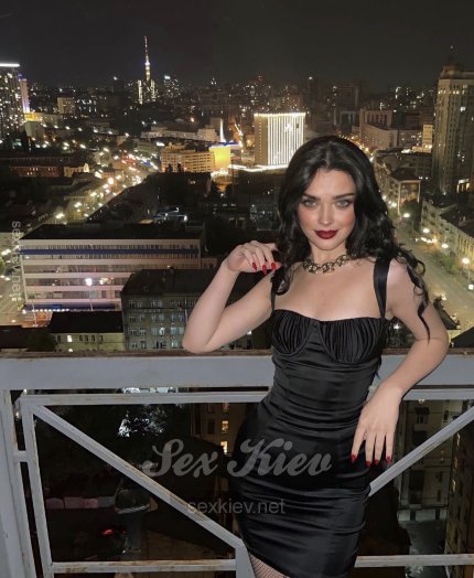 Проститутка Киева Джина , секс на улице Принимаю индивидуальносама без постороннихНа своих чистыхдизайнерских апартаментах на правом и на левом берегу Люблю целую жду - большое фото