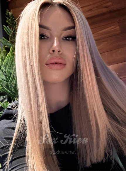 Проститутка Киева АЛЕКСАНДРА, с 2 размером - большое фото