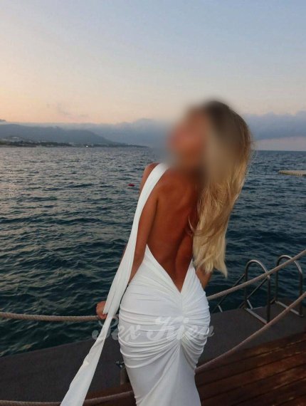 Проститутка Киева Алиса, с 3 размером сисек - большое фото