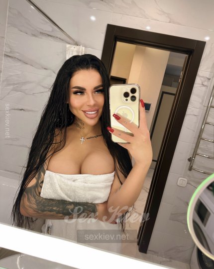 Проститутка Киева Снежана, индивидуалка принимает у метро Площадь независимости - большое фото