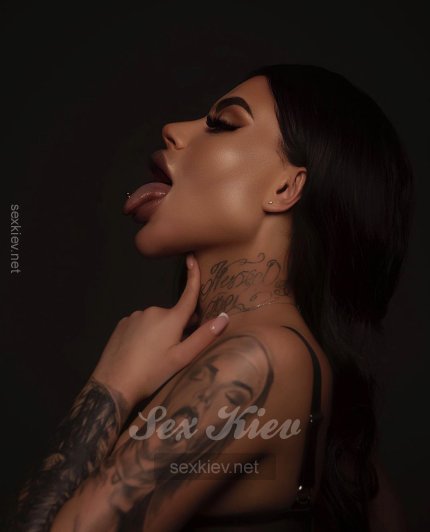 Проститутка Киева Снежана
, с 3 размером сисек - большое фото