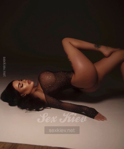 Проститутка Киева Снежана
, набрать по телефону 0**3671102 - большое фото
