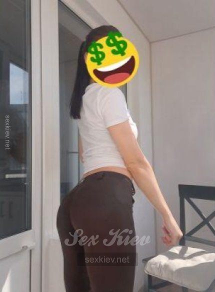 Проститутка Киева Лера, работает на улице Иорданская - большое фото