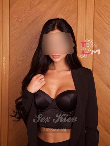 Проститутка Киева Рита, с 2 размером сисек - большое фото