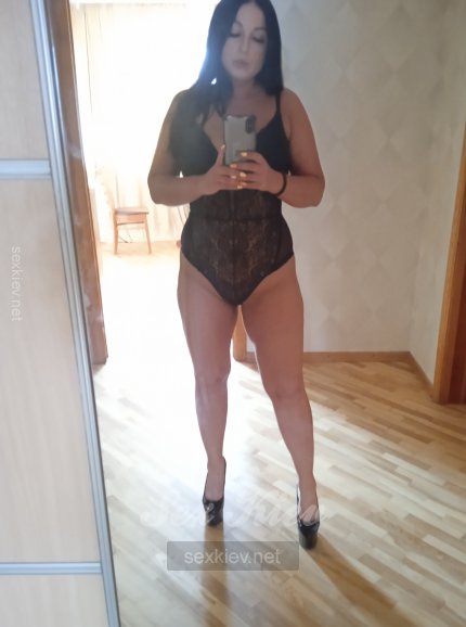 Проститутка Киева Елена , снять за 2000 грн в час - большое фото
