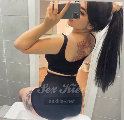 Проститутка Киева Диана, с 3 размером груди - большое фото