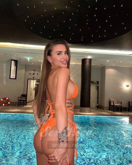 Проститутка Киева Model, индивидуалка работает у метро - большое фото