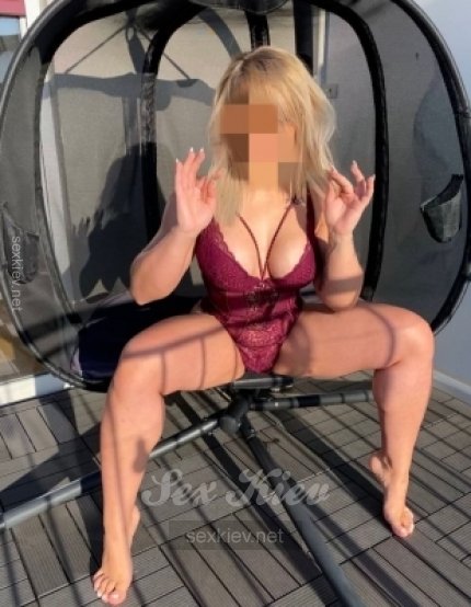 Проститутка Киева ИРИНКА БЛОНДА , индивидуалка работает у метро Политехнический институт - большое фото