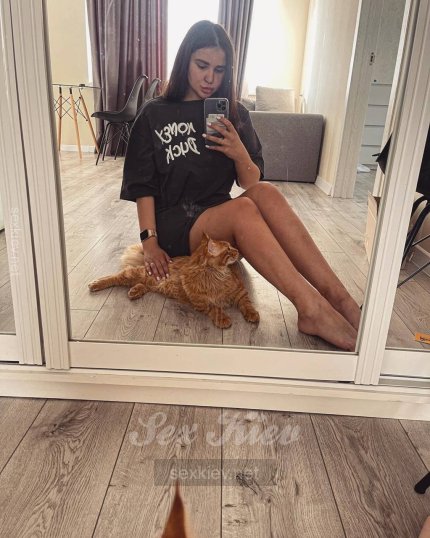 Проститутка Киева Лина, с 2 размером - большое фото