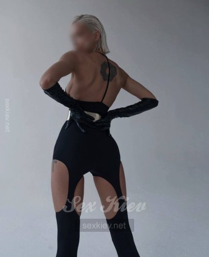 Проститутка Киева Алинка, с 2 размером - большое фото