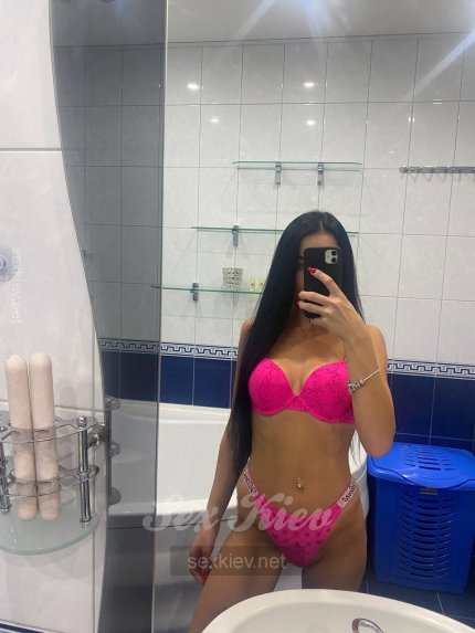 Проститутка Киева Инна, набрать по телефону 0**1081776 - большое фото