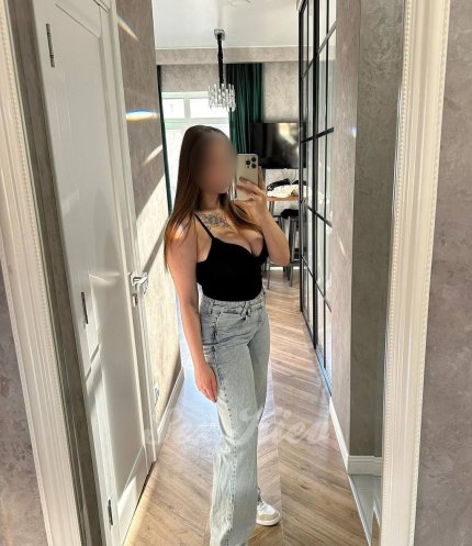 Проститутка Киева Лера, с 3 размером сисек - большое фото