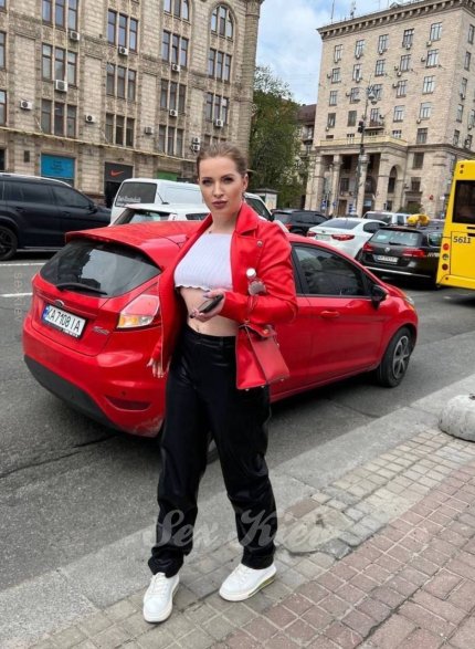 Проститутка Киева Алина, с 2 размером груди - большое фото