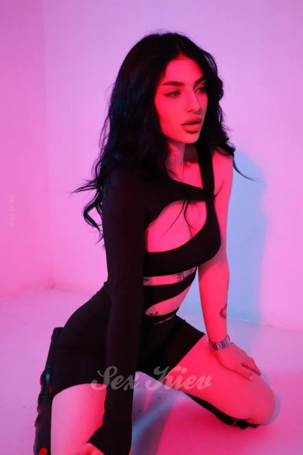 Проститутка Киева Nina, вызвать за 6000 грн за час - большое фото