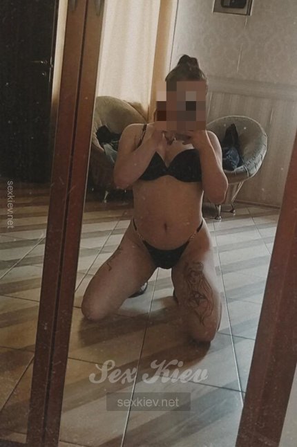 Проститутка Киева Тая , индивидуалка обслуживает у метро Ипподром - большое фото