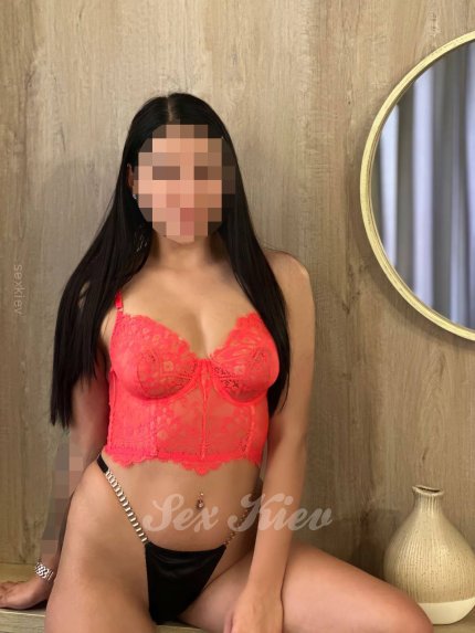 Проститутка Киева Карина, возраста 23 года - большое фото