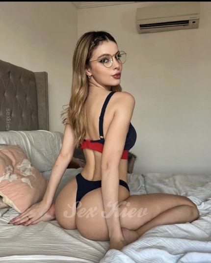 Проститутка Киева Юля, снять за 5000 грн в час - большое фото