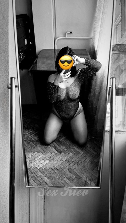 Проститутка Киева Kriss, снять за 4000 грн час - большое фото