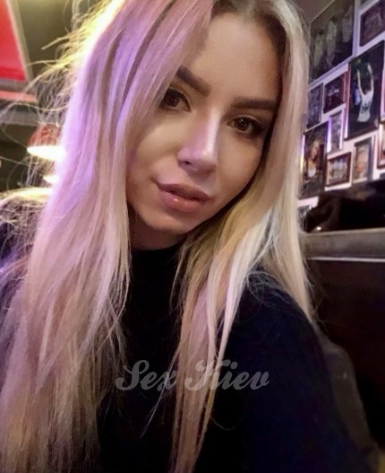 Проститутка Киева Аліна , с 3 размером - большое фото
