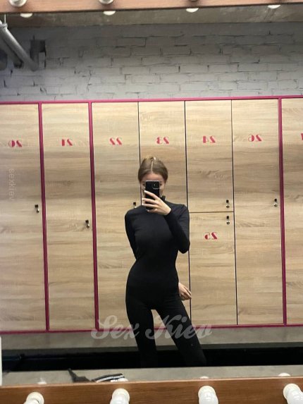 Проститутка Киева Хилари, интим услуга