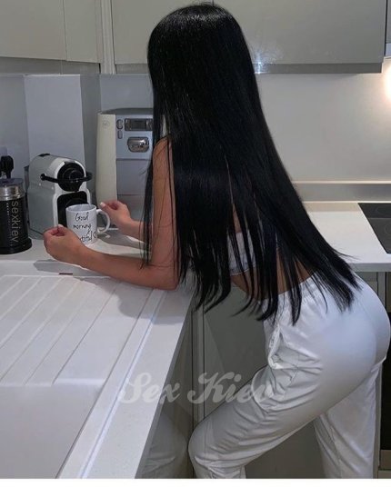 Проститутка Киева Анна, индивидуалка обслуживает у метро Театральная - большое фото