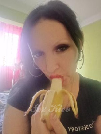 Проститутка Киева Маша, с 3 размером сисек - большое фото