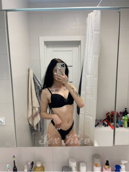 Проститутка Киева Kamaliya, индивидуалка работает у метро Шулявская - большое фото