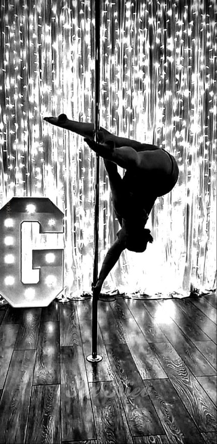 Проститутка Киева Даша, такие шлюхи на сайте за 2500 грн час - большое фото