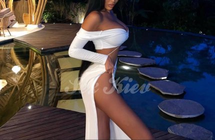 Проститутка Киева Ника, шлюха брюнетка - большое фото