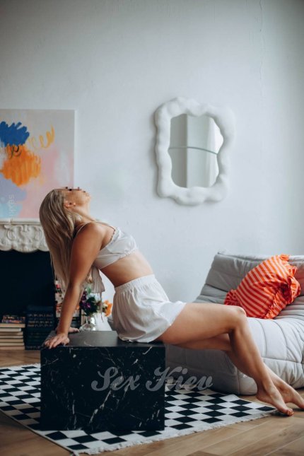 Проститутка Киева Сабрина, с 2 размером - большое фото