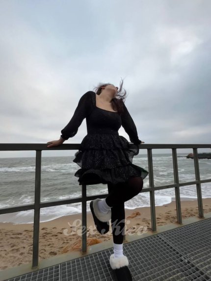 Проститутка Киева Тая
, с 3 размером сисек - большое фото