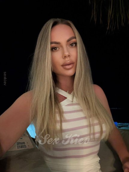 Проститутка Киева qween_kyiv, интим услуга